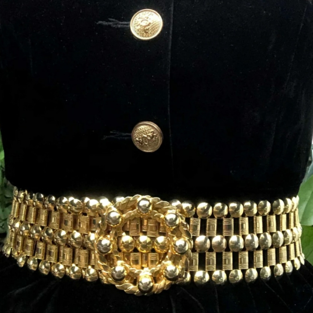 Botanical Chain Belt - Picture 2 of 4